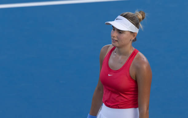 Порту (W75). Завацкая и сестры Колб проиграли на старте турнира ITF в Португалии